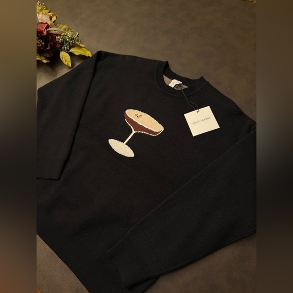 NWT Boutique Black Heavyweight Sweater with Espresso Martini Cocktail Design - Picture 4 of 5
